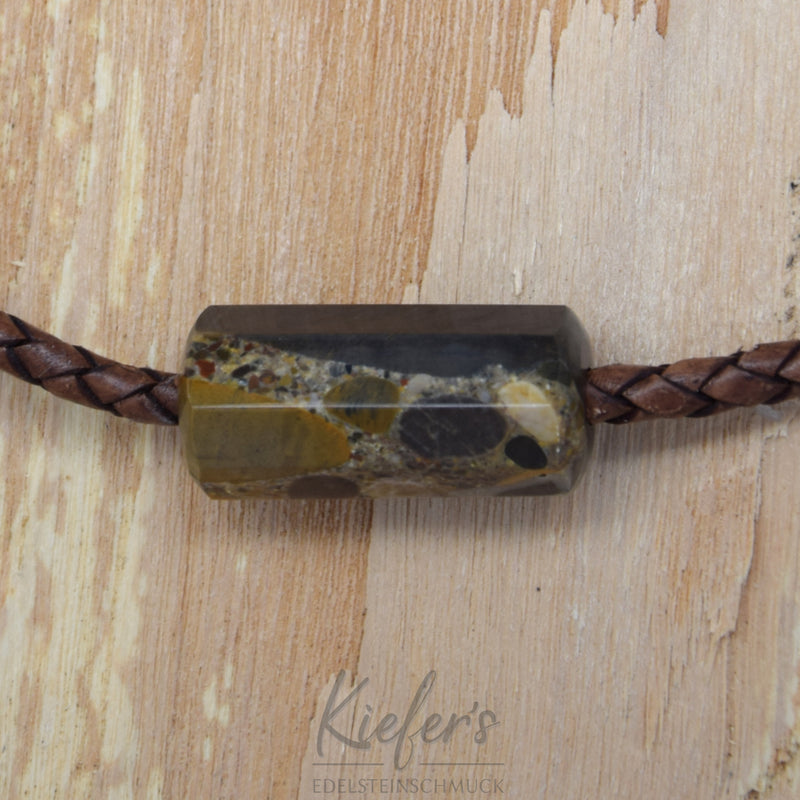 Kette Leder mit Nagelfluh