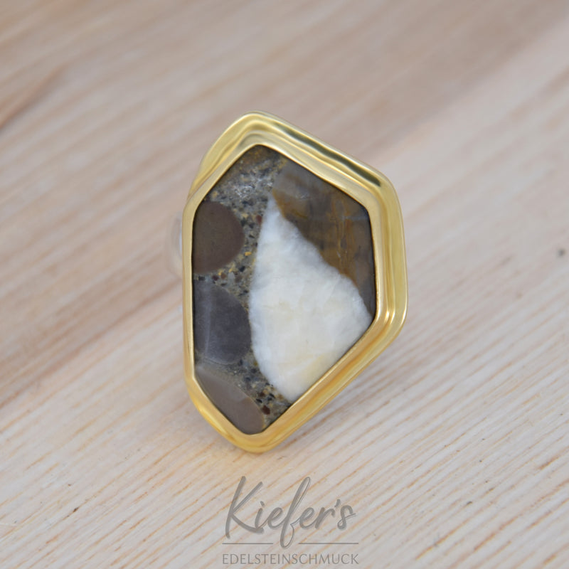 Ring Nagelfluh bicolor