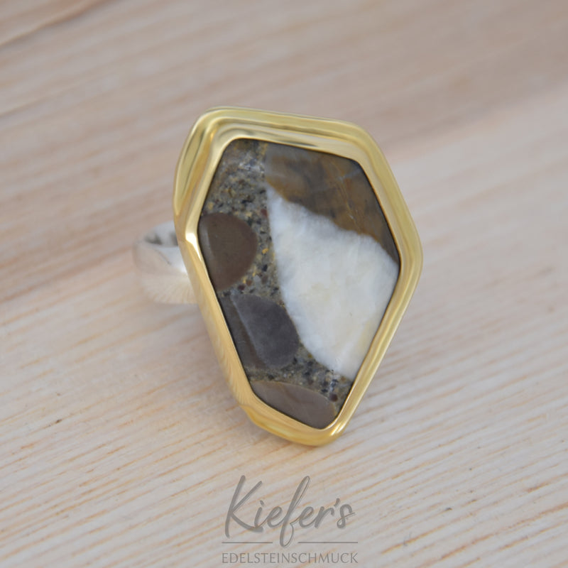 Ring Nagelfluh bicolor