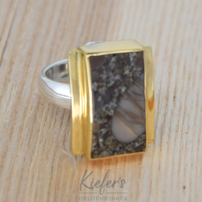 Ring Nagelfluh bicolor